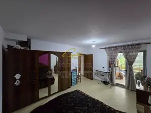 APARTAMENT ME QIRA 2+1 PALLATI ME SHIGJETA 550 EURO