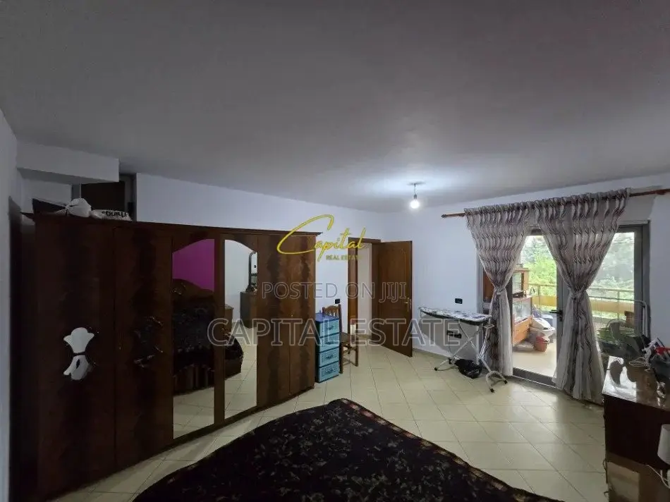 APARTAMENT ME QIRA 2+1 PALLATI ME SHIGJETA 550 EURO
