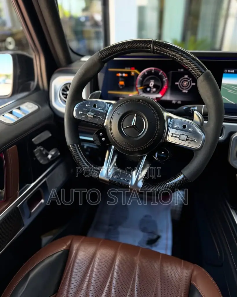 Mercedes Benz G63