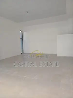 AMBIENT BIZNESI ME QIRA 90 XHAMLLIKU 50.000 LEKE