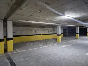 SHITET POST PARKIMI 20 M2 XHAMLLIKU 25.000 EURO
