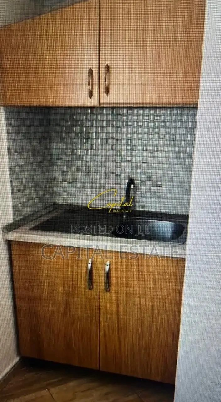 APARTAMENT ME QIRA 1+1 RRUGA SIRI KODRA 40.000 LEKE