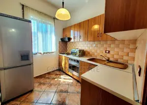 APARTAMENT ME QIRA 2+1 RRUGA E DURRESIT 60.000 LEKE