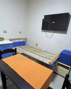 GARSONIERE ME QIRA 30 M2 MEDRESEJA 30.000 LEKE
