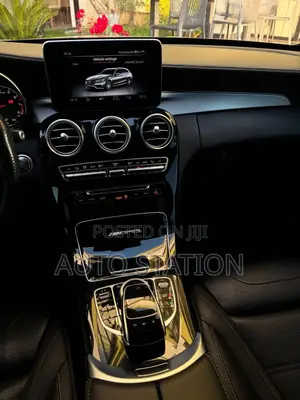 Mercedes Benz C63 AMG