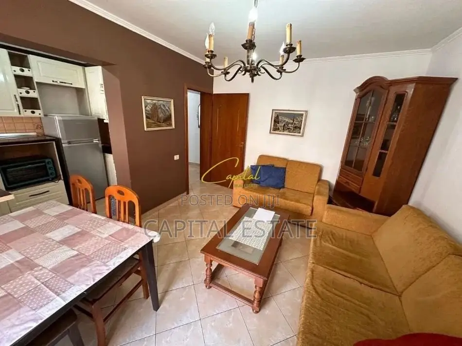 APARTAMENT ME QIRA 2+1 MATERNITETI I RI 500 EURO