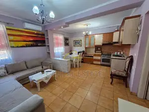 APARTAMENT ME QIRA 2+1 ISH FUSHA AVIACIONIT 500 EURO