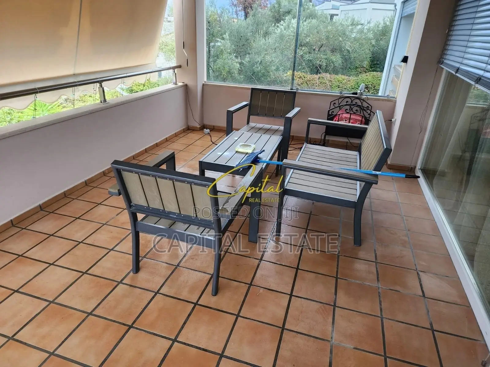VILE ME QIRA 250 M2 REZIDENCA LONG HILL 2.300 EURO