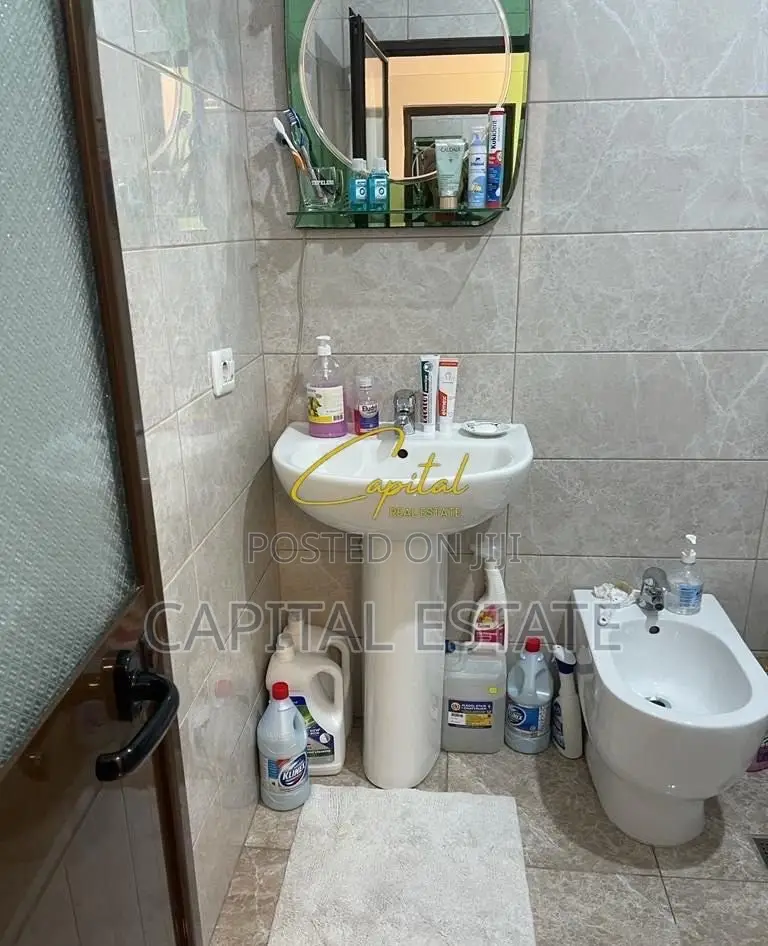APARTAMENT ME QIRA 1+1 VASIL SHANTO 50.000 LEKE