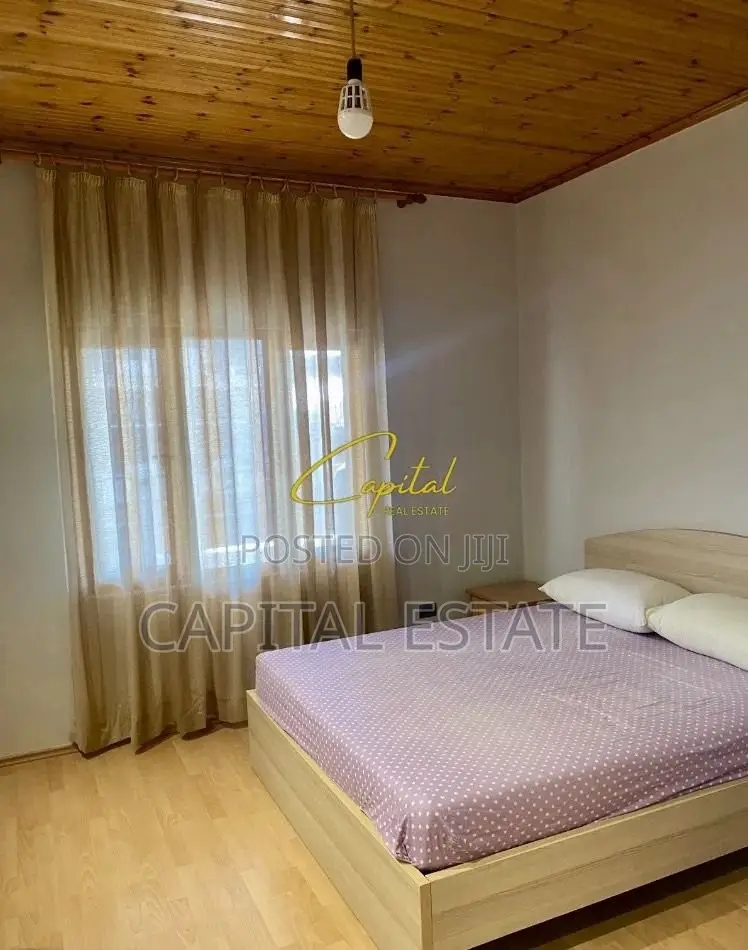 APARTAMENT ME QIRA 2+1 LAPRAKE 50.000 LEKE