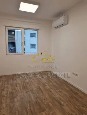 AMBIENT BIZNESI ME QIRA 75 M2 ZOGU I ZI 65.000 LEKE