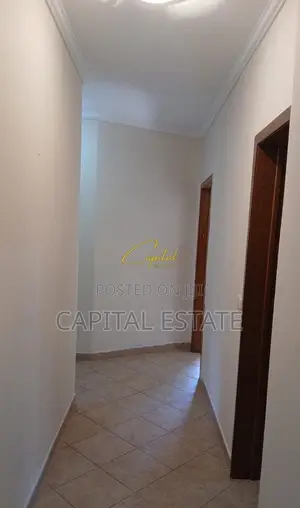 ZYRE ME QIRA 150 M2 ISH EKSPOZITA 120.000 LEKE