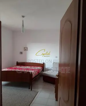 APARTAMENT ME QIRA 1+1 ALI DEMI 35.000 LEKE