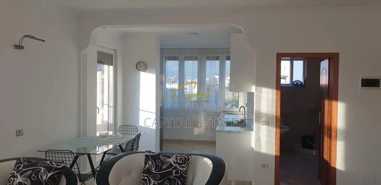APARTAMENT ME QIRA 1+1 RR KONGRESI I MANASTIRIT 42.000 LEKE