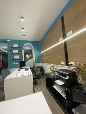ZYRE ME QIRA 55 M2 BRRYLI 800 EURO