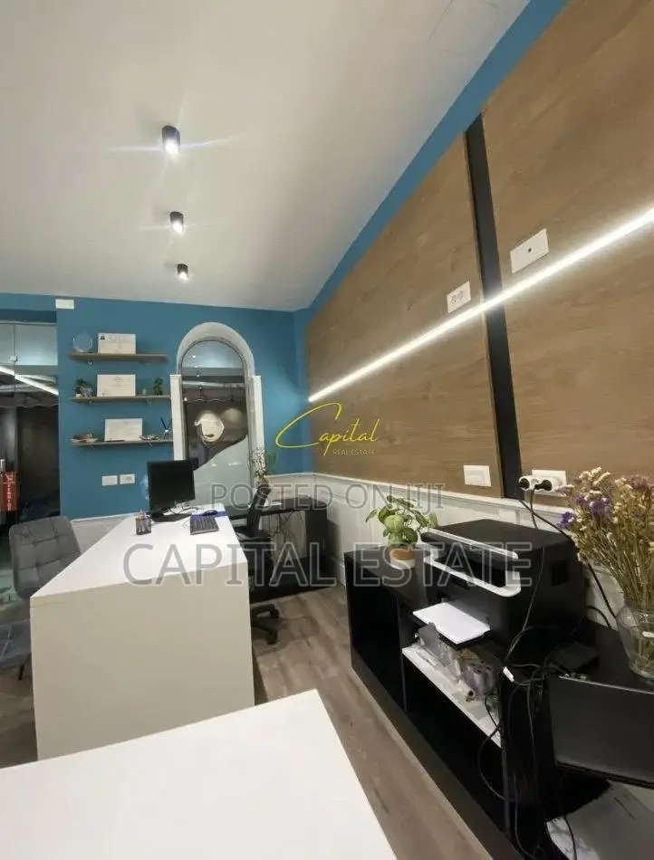ZYRE ME QIRA 55 M2 BRRYLI 800 EURO