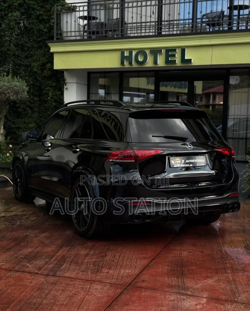 Mercedes Benz GLE 300d