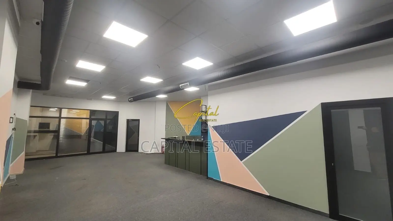 AMBIENT BIZNESI ME QIRA 112 M2 FARMACIA 10 1.100 EURO