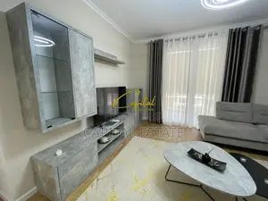 APARTAMENT ME QIRA 2+1 RRUGA E ELBASANIT 800 EURO