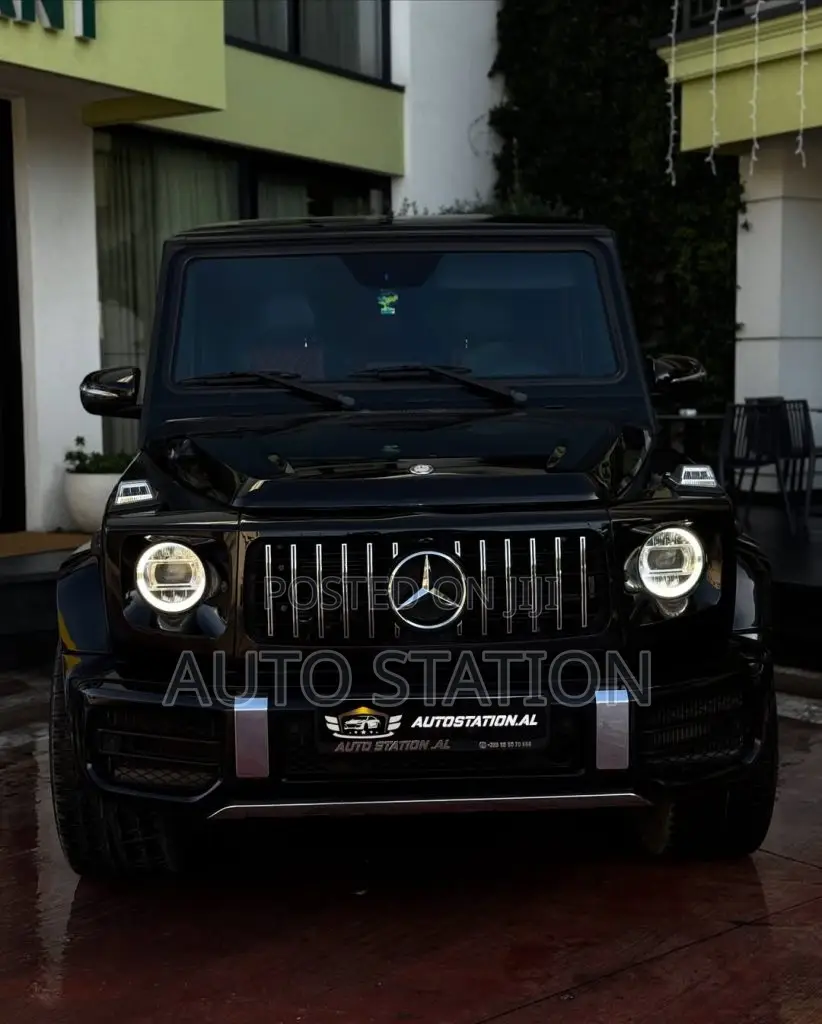Mercedes Benz G63 AMG
