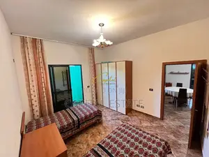 APARTAMENT ME QIRA 2+1 RRUGA E DURRESIT 60.000 LEKE