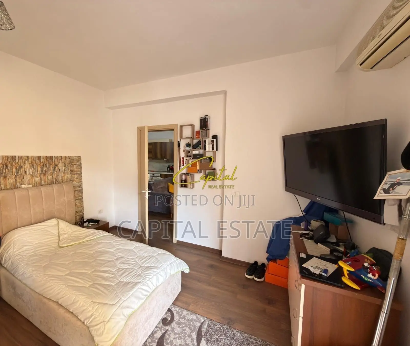 APARTAMENT ME QIRA 3+1 KOPSHTI BOTANIK 700 EURO