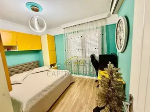 APARTAMENT ME QIRA 2+1+2 KOMUNA E PARISIT 1000 EURO
