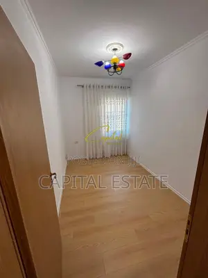 SHITET APARTAMENT 2+1 FRESKU 13.500.000 LEKE