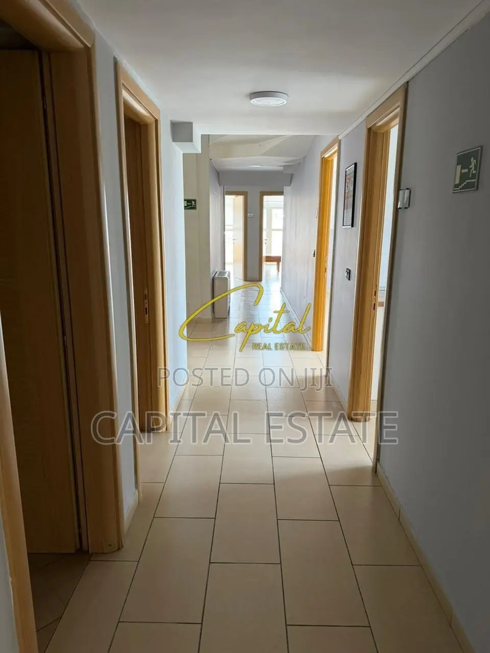 ZYRE ME QIRA 450 M2 RRUGA E KAVAJES 6000 EURO