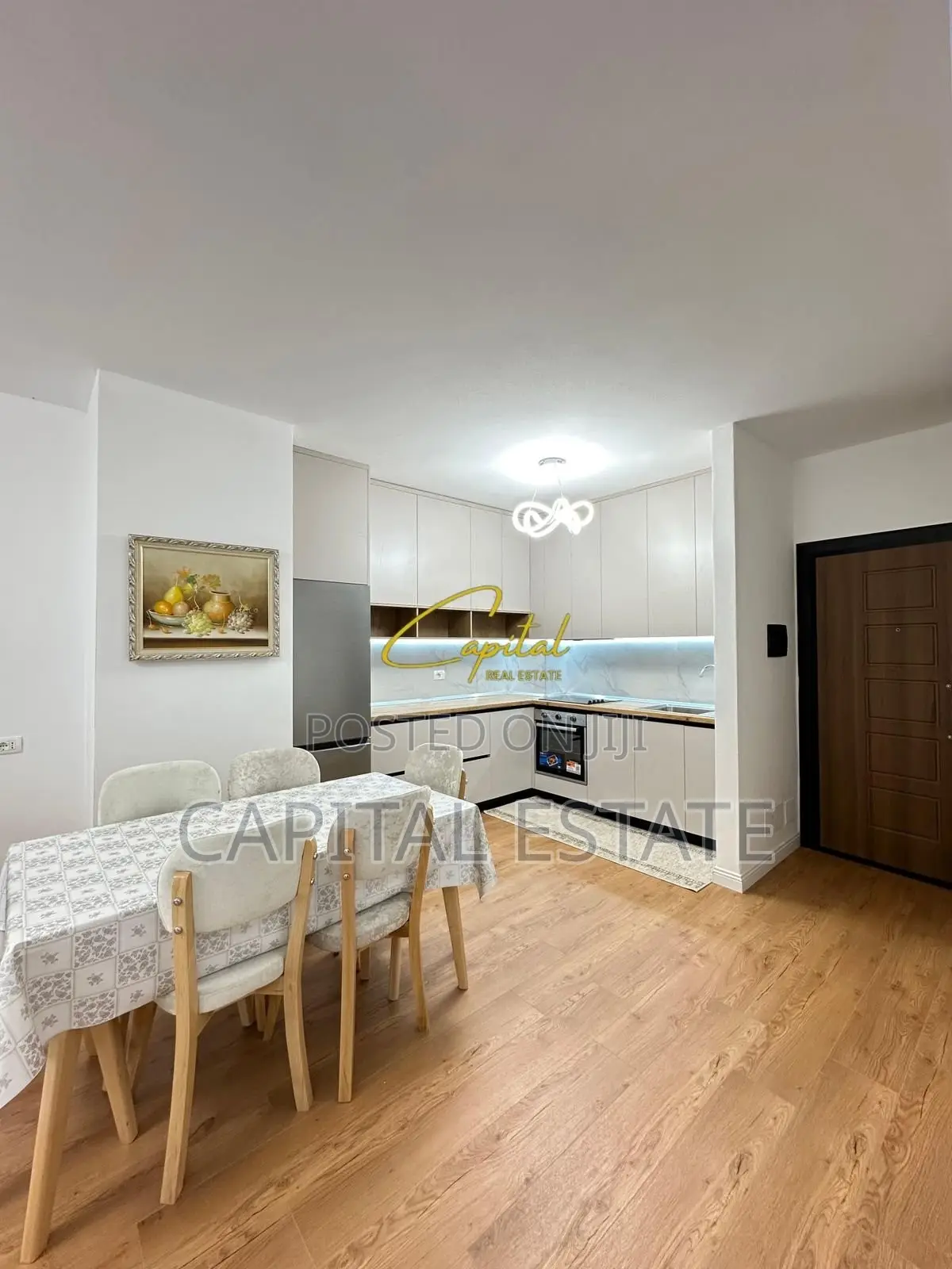 APARTAMENT ME QIRA 2+1 RRUGA E DIBRES 70.000 LEKE