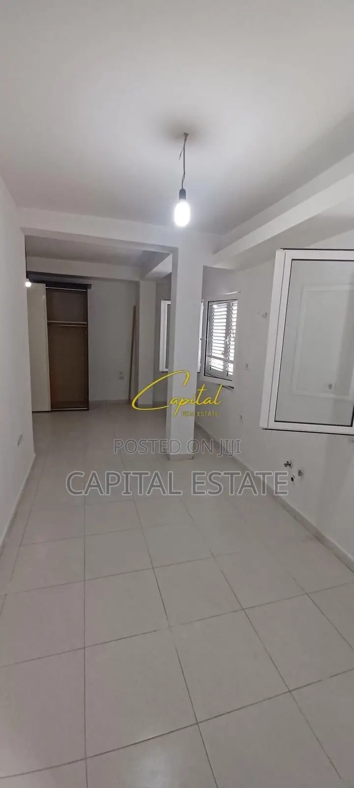 ZYRE ME QIRA 120 M2 XHAMLLIKU 40.000 LEKE
