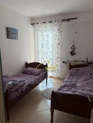 APARTAMENT ME QIRA 3+1 RRUGA JORDAN MISJA 60.000 LEKE