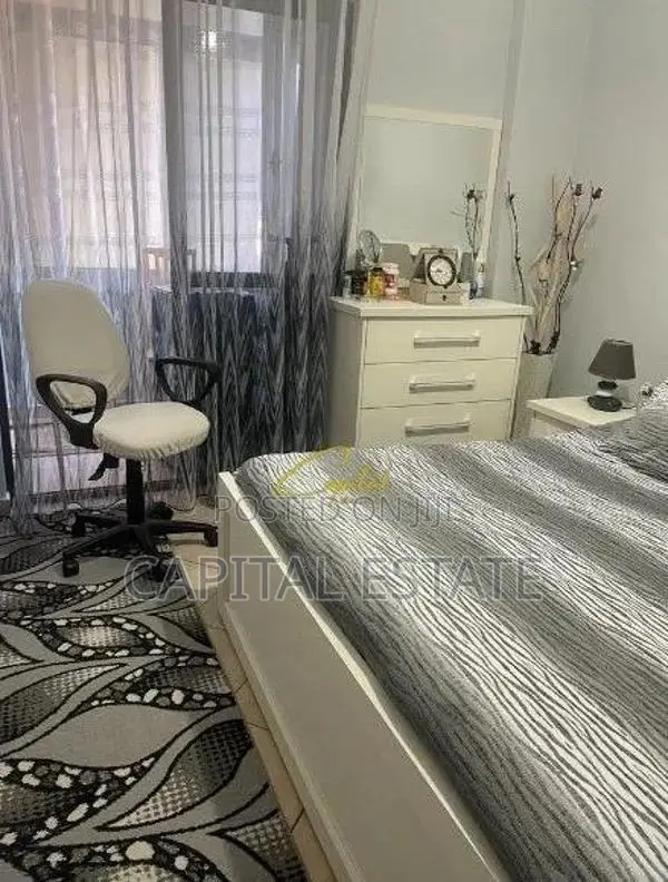 APARTAMENT ME QIRA 1+1 21 DHJETORI 50.000 LEKE
