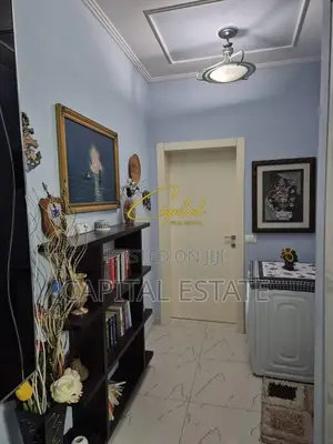 APARTAMENT ME QIRA 2+1 ISH TREGU ELEKTRIK 650 EURO