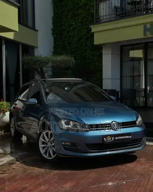 vOLKSWAGEN GOLF VII