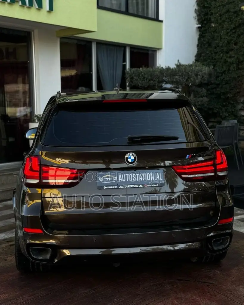 BMW X5 M50d