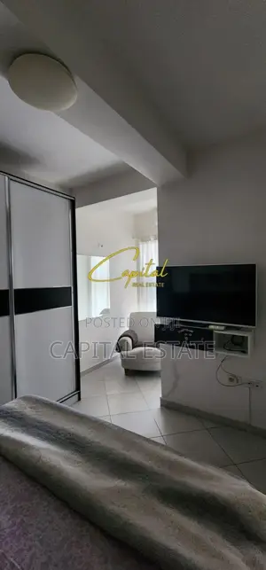 APARTAMENT ME QIRA 2+1 KOMPLEKSI GOLDEN PARK 3 55.000 LEKE