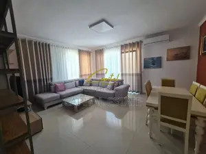 APARTAMENT ME QIRA 3+1+2 KOPSHTI BOTANIK 80.000 LEKE