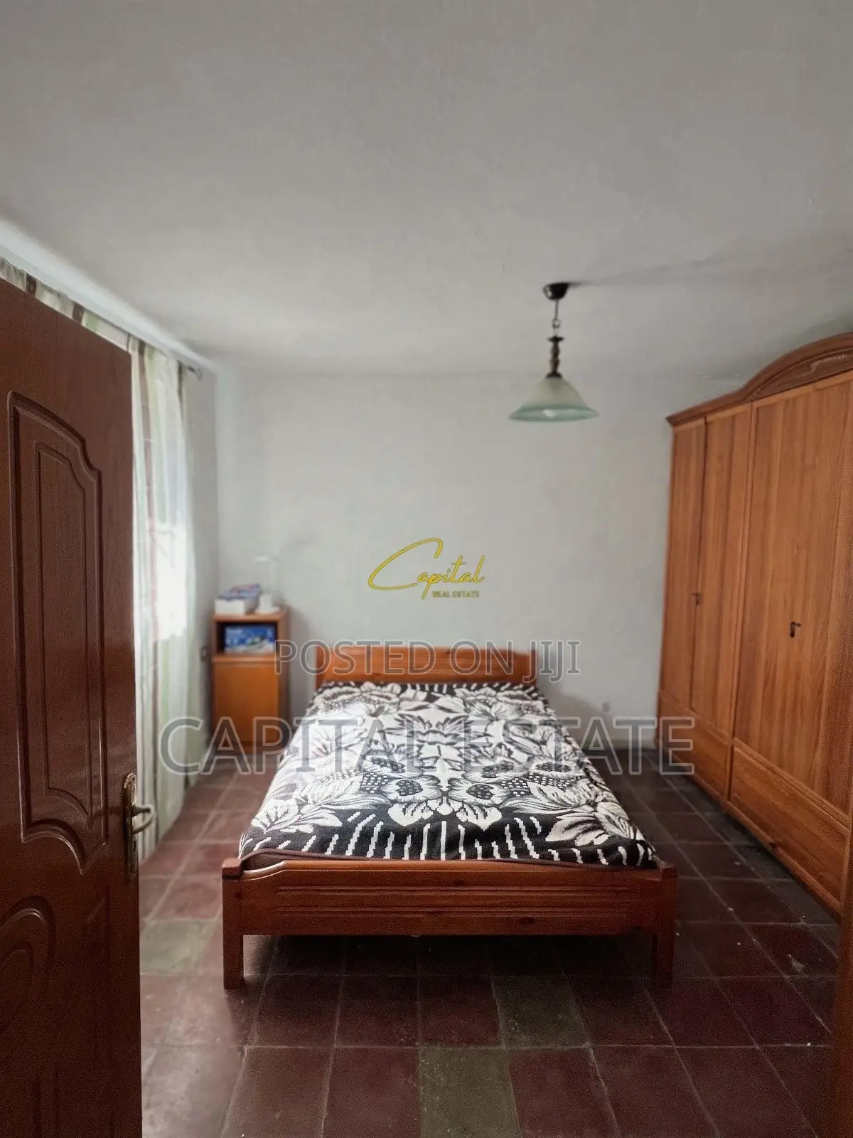 SHTEPI PRIVATE ME QIRA 78 M2 RRUGA JORDAN MISJA 400 EURO