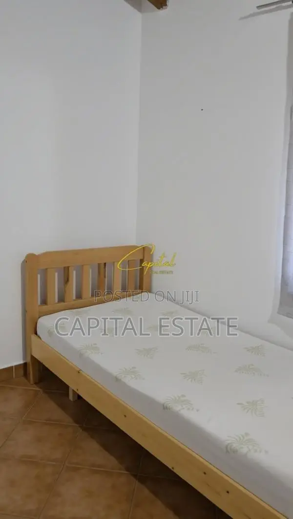 APARTAMENT ME QIRA 2+1 5 MAJI 40.000 LEKE