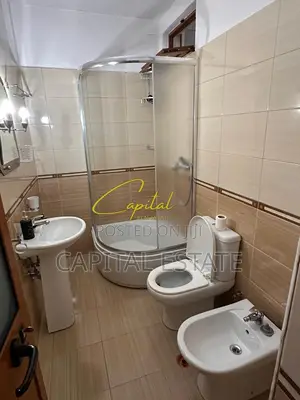 GARSONIERE ME QIRA 40 M2 ISH SATCIONI TRENIT 30.000 LEKE