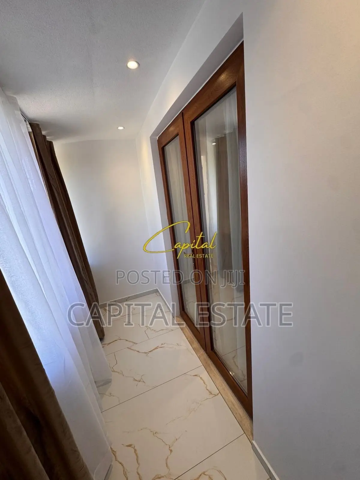 APARTAMENT ME QIRA 1+1 RRUGA E DIBRES 650 EURO