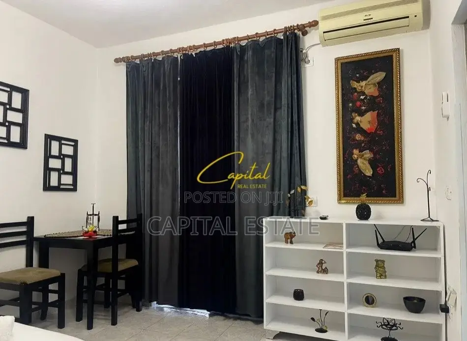 GARSONIERE ME QIRA 38 M2 ISH RESTORANT DURRESI 39.000 LEKE