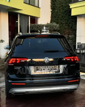 VOLKSWAGEN TIGUAN-ALL SPACE