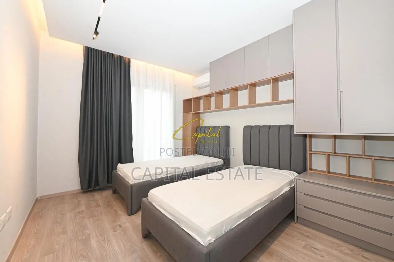APARTAMENT ME QIRA 2+1 KOMPLEKSI DELIJORGJI 1.300 EURO