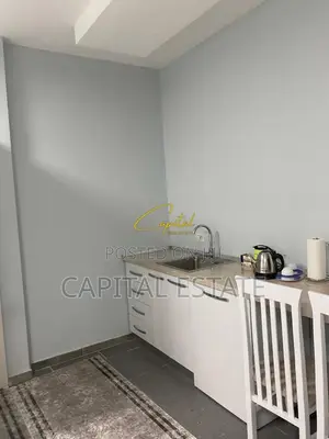 GARSONIERE ME QIRA 35 M2 RRUGA E KAVAJES 450 EURO