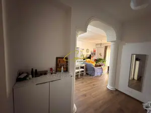 APARTAMENT ME QIRA 3+1 KOPSHTI BOTANIK 700 EURO