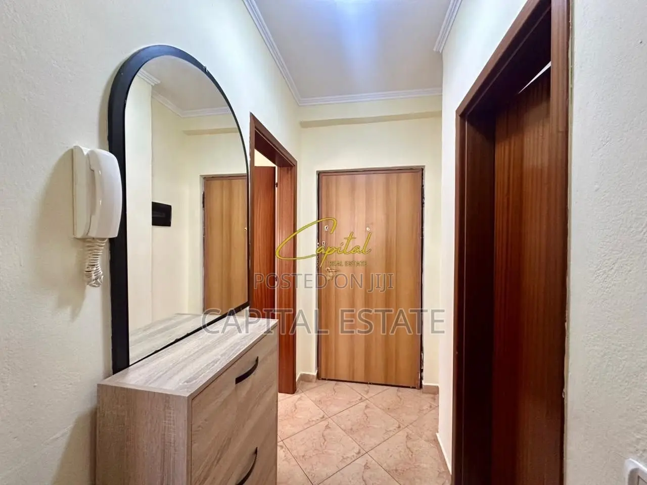 APARTAMENT ME QIRA 2+1 RRUGA E DIBRES 80.000 LEKE