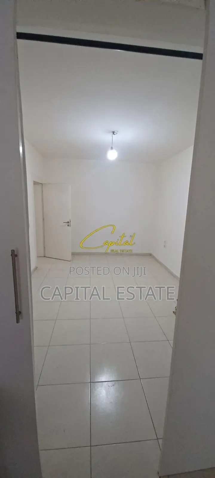 ZYRE ME QIRA 120 M2 XHAMLLIKU 40.000 LEKE