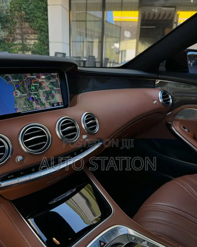 Mercedes Benz S63 Coúpe